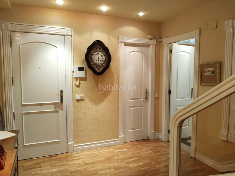 Foto ca4799fb-8ce5-4658-be57-b4b4326a8024. Casa amb calefacció aparcament piscina a Avenida Madrid Logroño