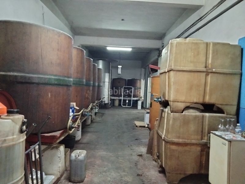 Foto 166ab658-9c67-4712-bad6-d9f51f906ea4. Local comercial a Oeste Logroño