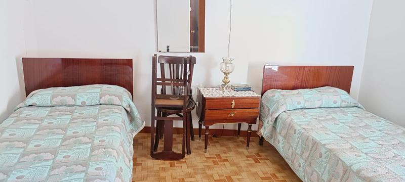 Foto 9c9b5ddd-147f-47dc-8653-9d20c9a12d02. Casa  en venta en Viguera