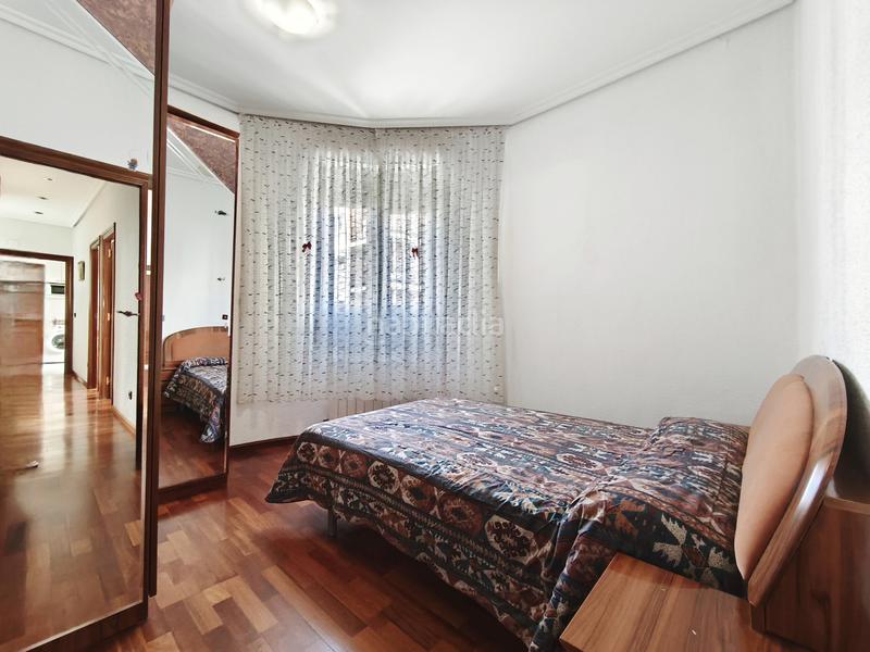 Foto 2fbda77d-774c-40d8-baec-538b1008606f. Piso oportunidad única de adquirir un magnífico piso en el corazón ! presentamos este encantador inmueble ubicado en la zona en Logroño