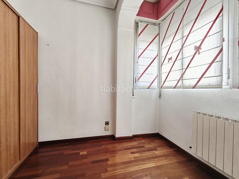Foto d77e6a9f-bf80-4045-8c23-b770dc8d17e9. Piso oportunidad única de adquirir un magnífico piso en el corazón ! presentamos este encantador inmueble ubicado en la zona en Logroño