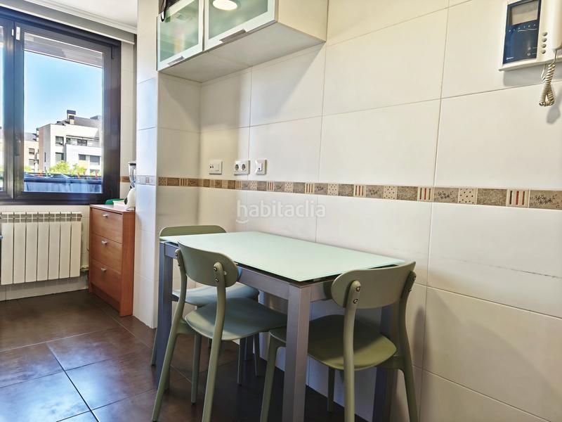 Foto 440549c2-2dcb-4794-aaa7-01e228c9b8cc. Piso  de 3 habitaciones con terraza en la guindalera en Logroño