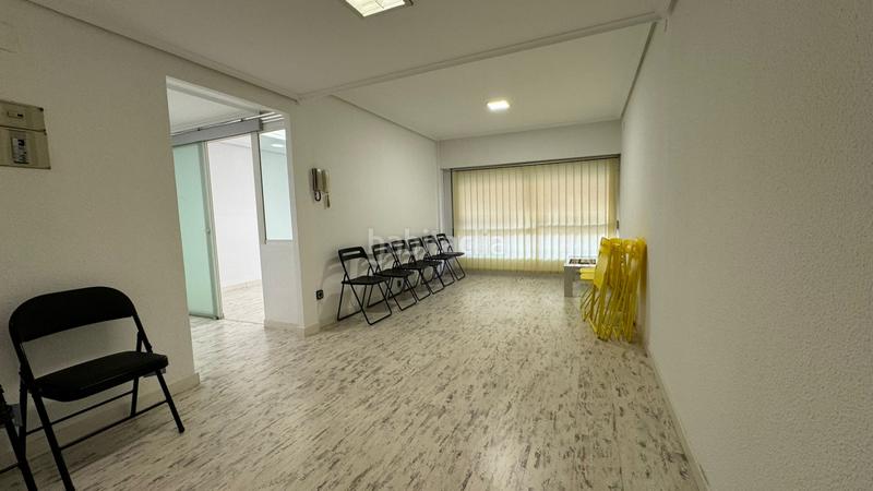 Foto b98e3a82-7f00-476f-b04e-10db4bc6200b. Rent office space in Gran Via Logroño