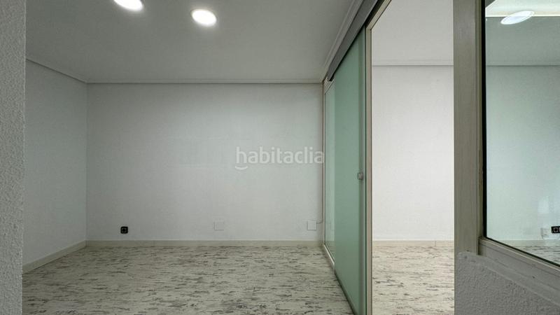 Foto c44c763a-0e02-443c-b139-40e825332472. Rent office space in Gran Via Logroño