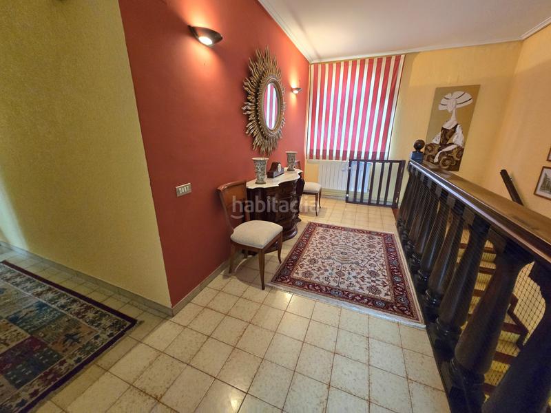 Foto 2bc6125c-df17-477e-b564-694c669fe7e0. Casa se presenta una magnífica oportunidad para aquellos que buscan una vivienda espectacular en un entorno idílico. esta impresionante en Nalda