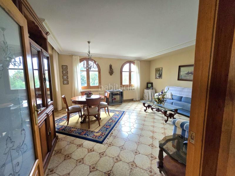 Foto 71a9b671-059a-4221-b09f-2992a361f7c5. Casa se presenta una magnífica oportunidad para aquellos que buscan una vivienda espectacular en un entorno idílico. esta impresionante en Nalda