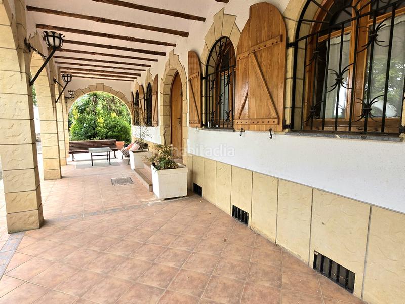 Foto ac7d8315-25ed-4f76-8de5-02582d7acb14. Casa se presenta una magnífica oportunidad para aquellos que buscan una vivienda espectacular en un entorno idílico. esta impresionante en Nalda