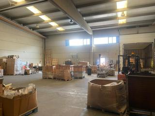 Alquiler Nave industrial en Lardero. Se presenta una oportunidad única para adquirir una nave industr