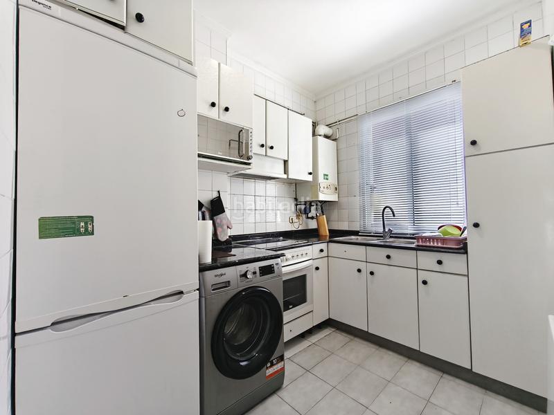 Foto f2cb565e-a7f2-41df-bb26-61d2d4685226. Piso  en venta de 3 habitaciones centro en Jesuitas Logroño