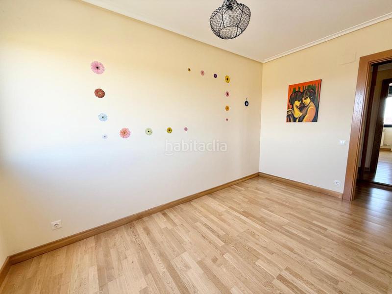 Foto 086d5cee-3a0e-4469-aca6-a81659fcc9b2. Miete etagenwohnung mit heizung parking pool in Portillejo - Valdegastea Logroño