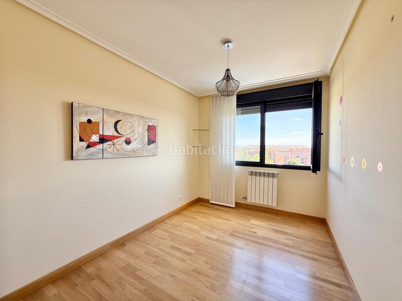 Foto 0a97cff0-6336-4ed0-99ec-29dd3475fa7c. Miete etagenwohnung mit heizung parking pool in Portillejo - Valdegastea Logroño