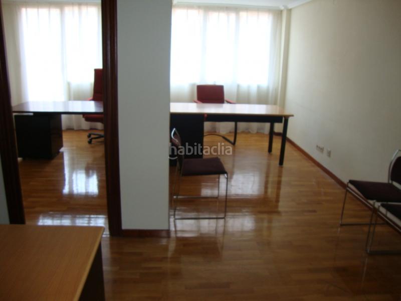 Foto 4ee681f6-4ac0-4bb6-af53-fa3180d35de7. Büro in Gran Via Logroño