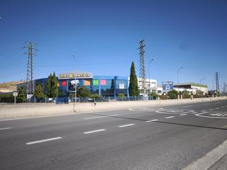 Bâtiment à usage industriel à Polígono Cantabria. Oportunidad única nave industrial en venta en logroño, zona indu