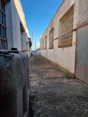 Rent Industrial building in La Portalada - Varea. Oportunidad única espaciosa nave industrial en alquiler en logro