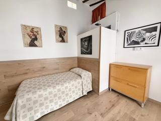 Rent Flat  Logroño - cl breton de los herreros. 127969 se alquila estupendo estudio en el centro de logroño 1279