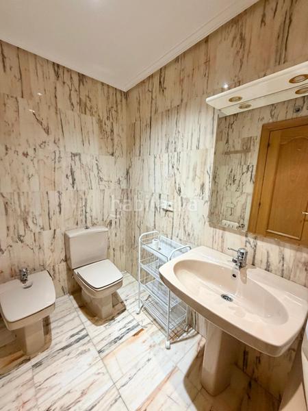 Foto 00aa7627-0688-4390-ad05-e84763af9929. Location appartement avec chauffage dans Gran Via Logroño