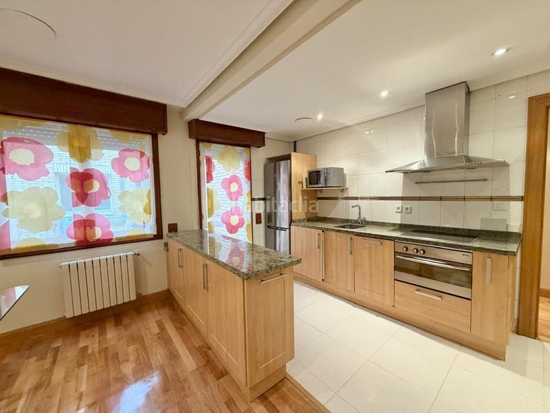 Foto aad83fdc-cbf4-4b88-9c1d-69d9187db04a. Location appartement avec chauffage dans Gran Via Logroño