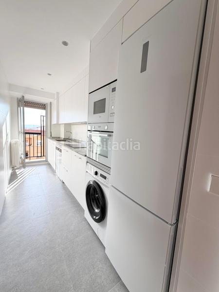 Foto d1d244ab-77ea-4985-bf87-18ee980c91c9. Location appartement avec chauffage dans Gran Via Logroño