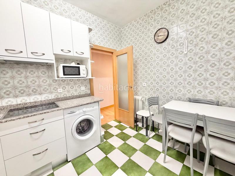 Foto 33fcd25b-2464-4300-9de0-08f578f1e36c. Rent flat with heating in Oeste Logroño
