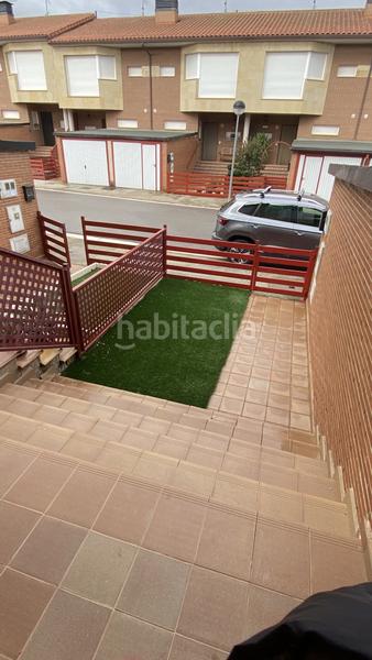 Foto 08cc5d85-1027-4867-a60f-e40c1f09fcf5. Casa adossada amb calefacció aparcament a Alesanco