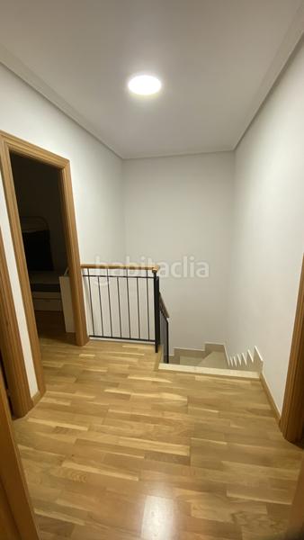 Foto 5589c1b2-5eeb-465a-beda-4de7d90c66ab. Casa adossada amb calefacció aparcament a Alesanco