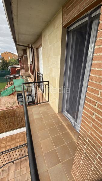 Foto a5564271-0335-4bf0-beda-fa87d9c7f93f. Casa adossada amb calefacció aparcament a Alesanco