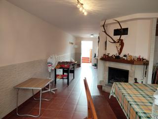 Local Comercial a Villamediana de Iregua. Merendero en villamediana con piscina