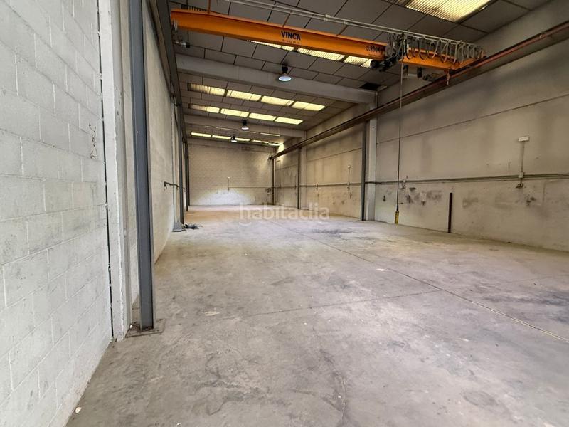 Foto 2ff29eee-d498-4e5a-9ee5-53e313f6252f. Lloguer nau industrial a Arrúbal