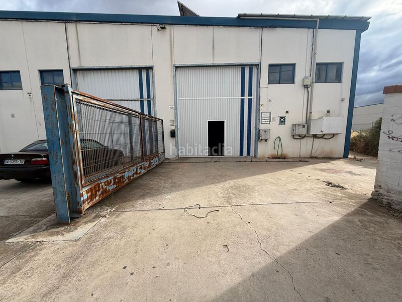 Foto 8264a8dc-8646-468a-aee0-9f45fcf6717b. Lloguer nau industrial a Arrúbal