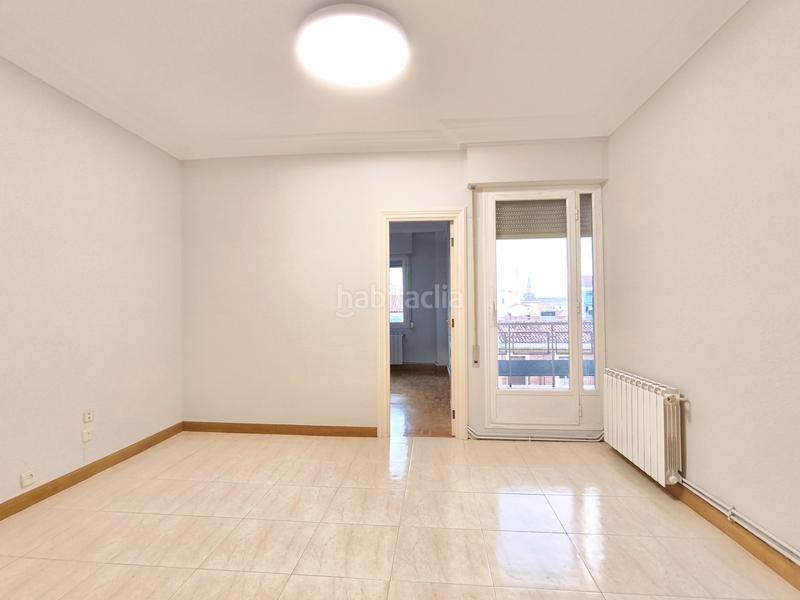 Foto 36c6f93f-5367-49c0-a964-e26b8b60ef9c. Appartement avec chauffage dans Jesuitas Logroño