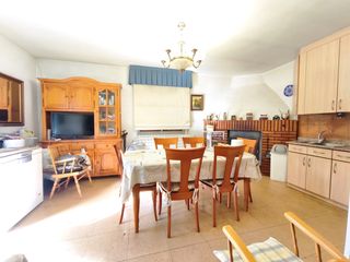 Casa a Albelda de Iregua. Está buscando el hogar perfecto en un entorno tranquilo y pintor
