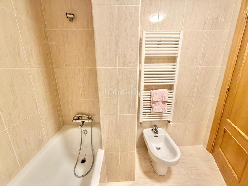 Foto 1710f9b5-6a65-41e6-9532-c5518aaf4818. Location appartement avec chauffage parking dans San Millán - Ayuntamiento Logroño