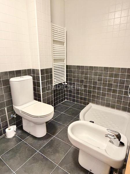 Foto b7256615-09e0-42ff-b3dd-d6a6a5ed0a72. Location appartement avec chauffage parking dans San Millán - Ayuntamiento Logroño