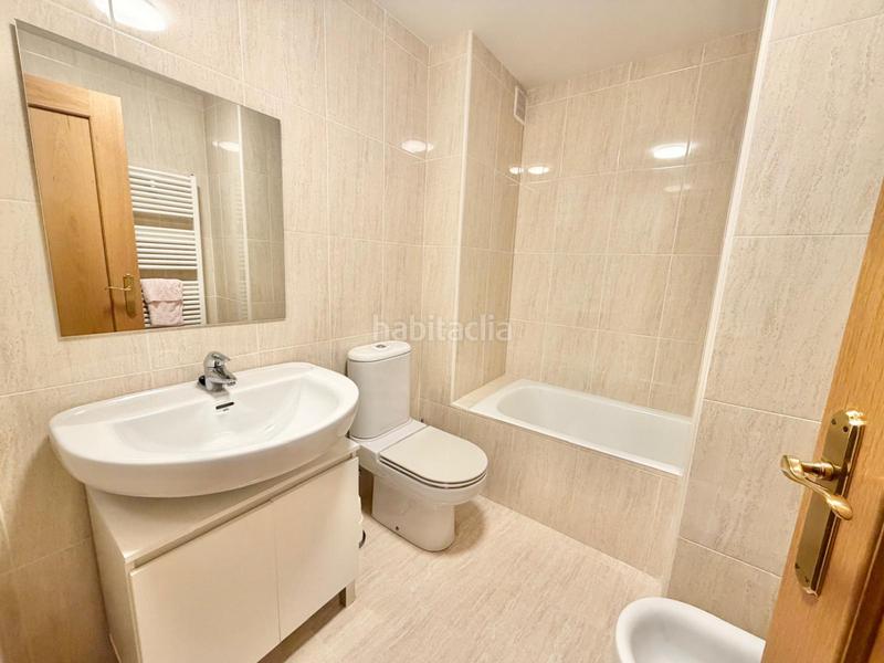 Foto c6bd1ef5-47af-469a-a553-600877c92eea. Location appartement avec chauffage parking dans San Millán - Ayuntamiento Logroño