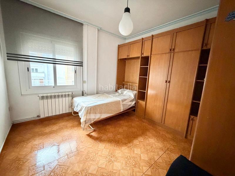 Foto 54275a1a-7b0e-4227-b1ea-b86a5f3afe7b. Rent flat with heating in Residencia Logroño