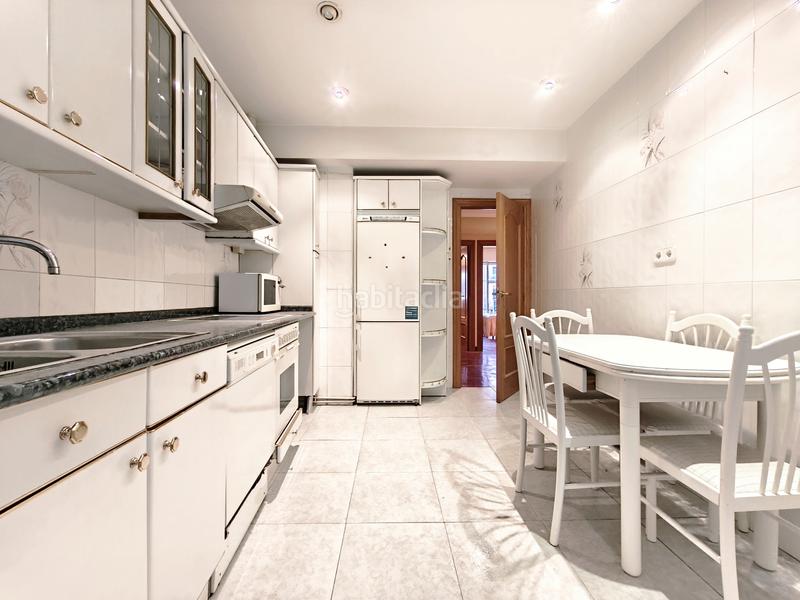 Foto 231df974-e847-46f7-8863-2ef01df5f96e. Pis amb calefacció a Gran Via Logroño