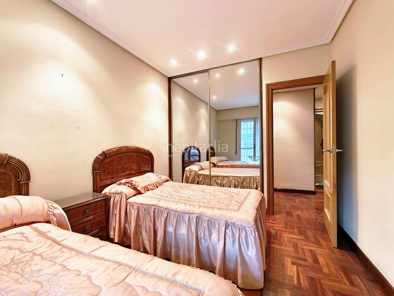 Foto 67d5a5f3-c5a1-4574-8849-9ad9ff03b8f5. Pis amb calefacció a Gran Via Logroño