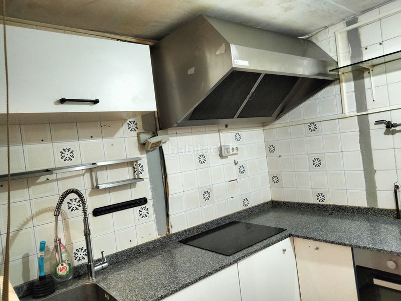 Foto a776771e-84ea-43a5-a5b5-4b7a43bb05ae. Local comercial a Jesuitas Logroño
