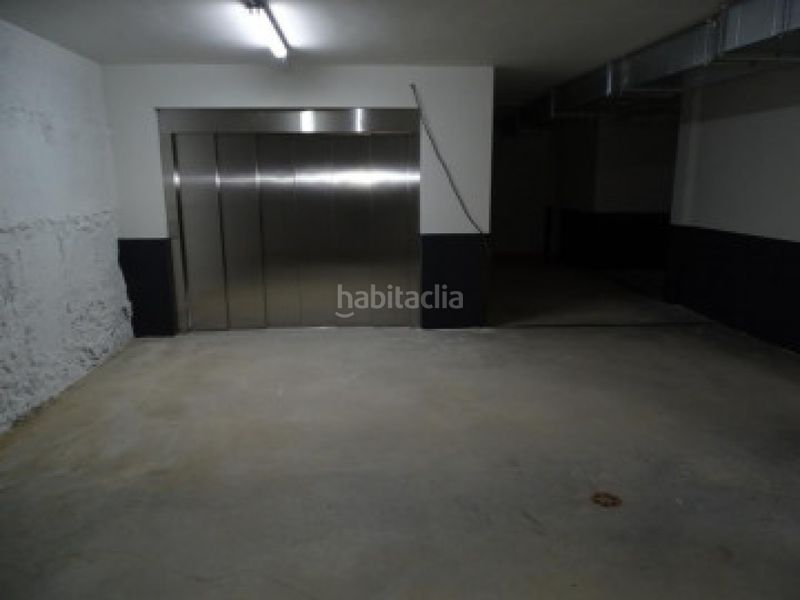 Foto 65a5bac5-53aa-44db-a1e0-c766d5d61b35. Aparcament cotxe a Casco Antiguo Logroño