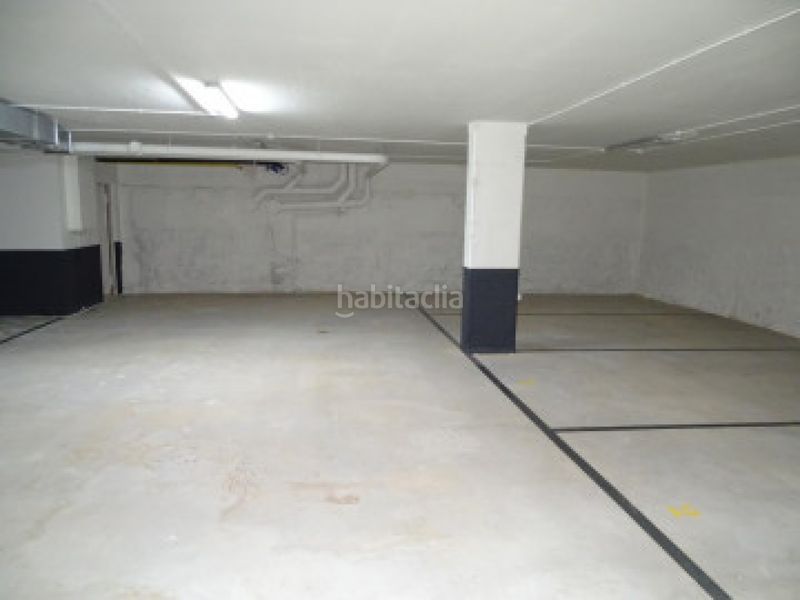 Foto a7e9ccb1-2492-4275-be5f-f3662722738f. Aparcament cotxe a Casco Antiguo Logroño