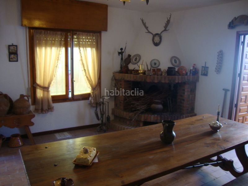 Foto 1efa40ba-c8d5-4c93-93b7-25d576ca5557. Local comercial a Alberite