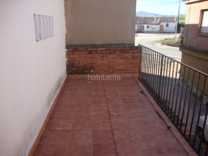 Foto 23b70465-58b7-4fd0-9a56-a8ccea72fd1c. Local comercial a Alberite