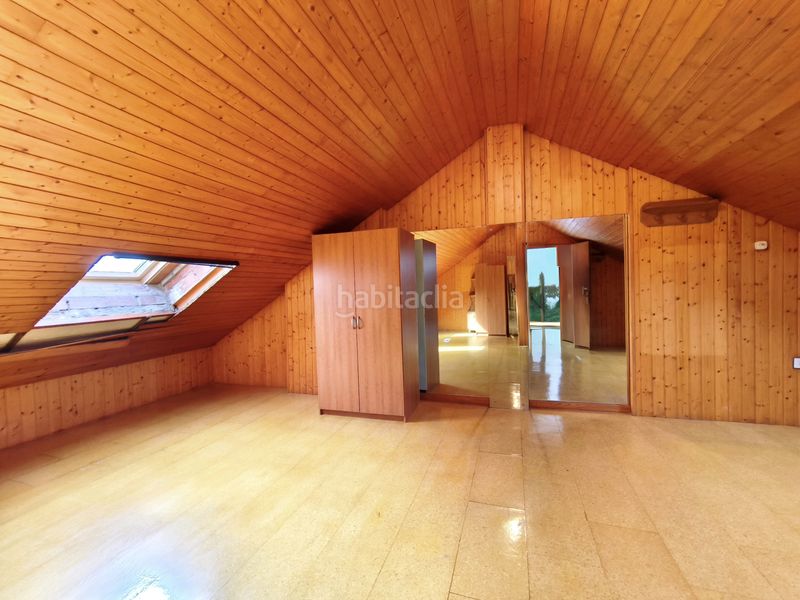 Foto 5f63f052-16f8-4b42-b0f8-76b359cdfada. Casa amb calefacció aparcament piscina a Avenida Madrid Logroño