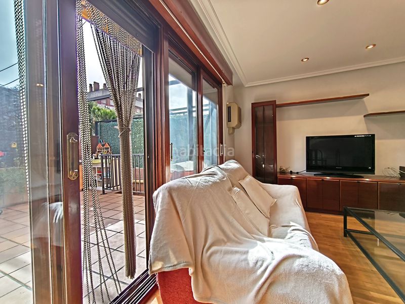 Foto 5fadf96d-645b-4aa2-9e8f-45fd526527f6. Casa amb calefacció aparcament piscina a Avenida Madrid Logroño