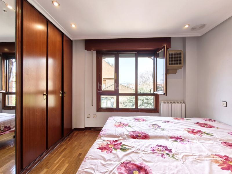 Foto bbca3d82-767c-41d7-9e8c-2280fc51c804. Casa amb calefacció aparcament piscina a Avenida Madrid Logroño