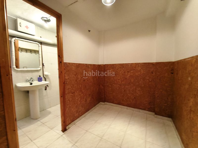 Foto dd1694b4-d575-42a6-9d73-69f1ed68e296. Casa amb calefacció aparcament piscina a Avenida Madrid Logroño