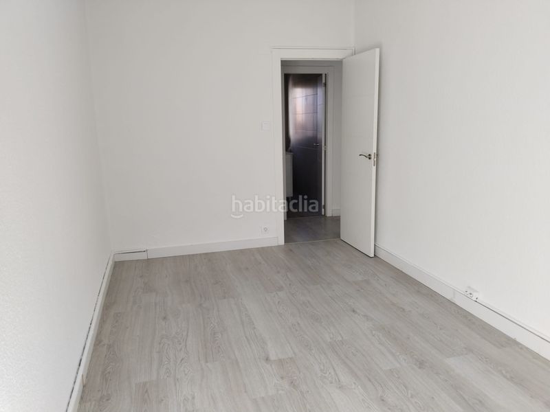 Foto d94a3394-bfa8-49d4-9bea-96e8ad3b54eb. Pis amb calefacció a Gran Via Logroño