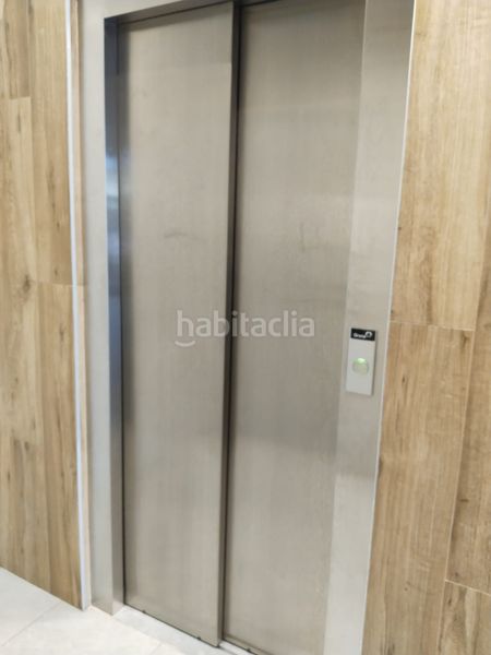 Foto e2437d49-e833-4eeb-aa75-0f6e57b863b6. Pis amb calefacció a Gran Via Logroño