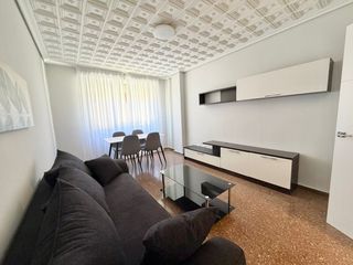 Rent Flat  Logroño - cl galicia. Se alquila piso en logroño, en una zona céntrica y muy bien comu