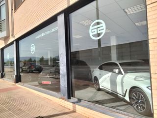 Lloguer Local Comercial  Lardero - avda de madrid. Local ideal automocion